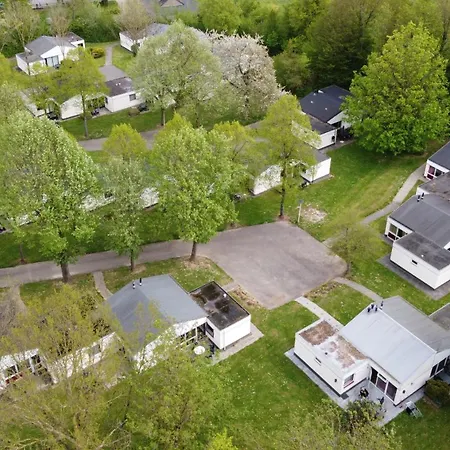 Bungalowpark - Schakel 6 Holiday home *