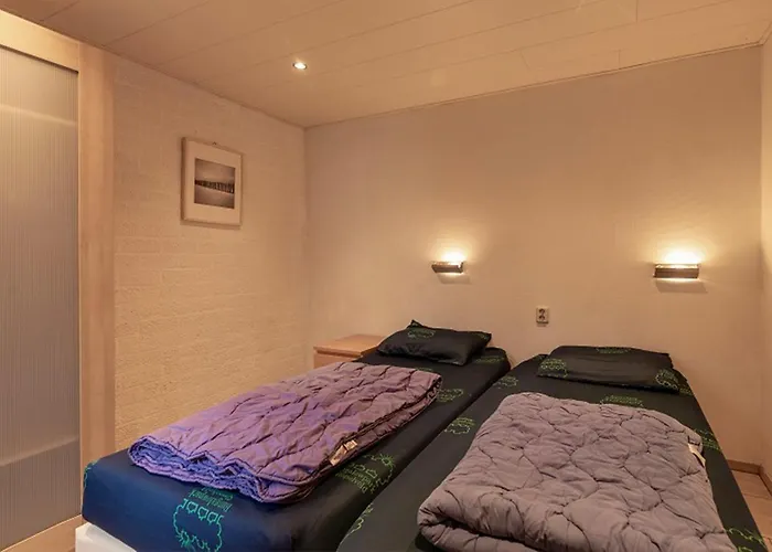 Bungalowpark - Schakel 6 *